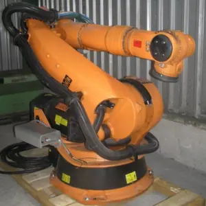 industrial robot KUKA KR 210 - 2 -2000